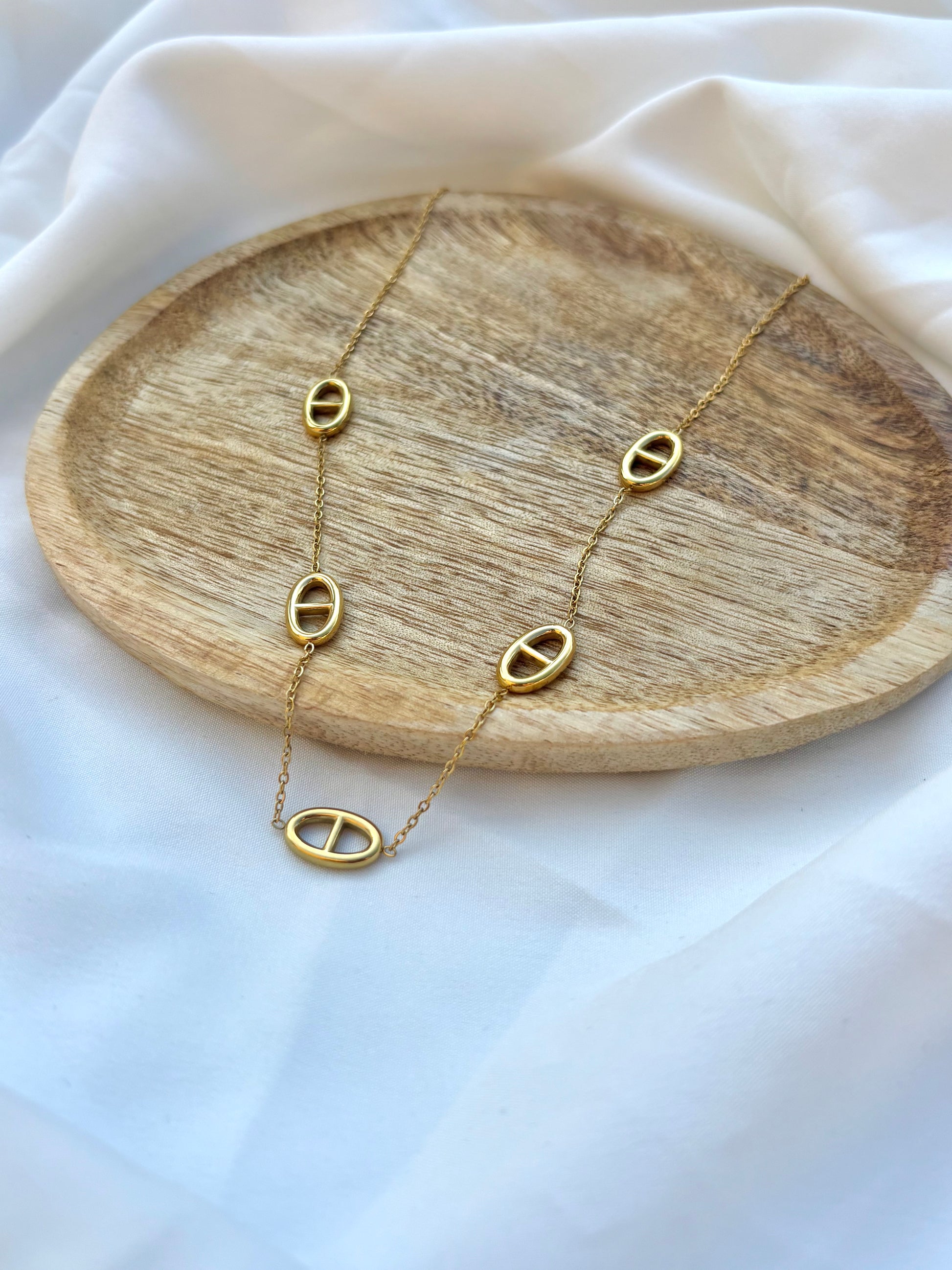 Collier Clara